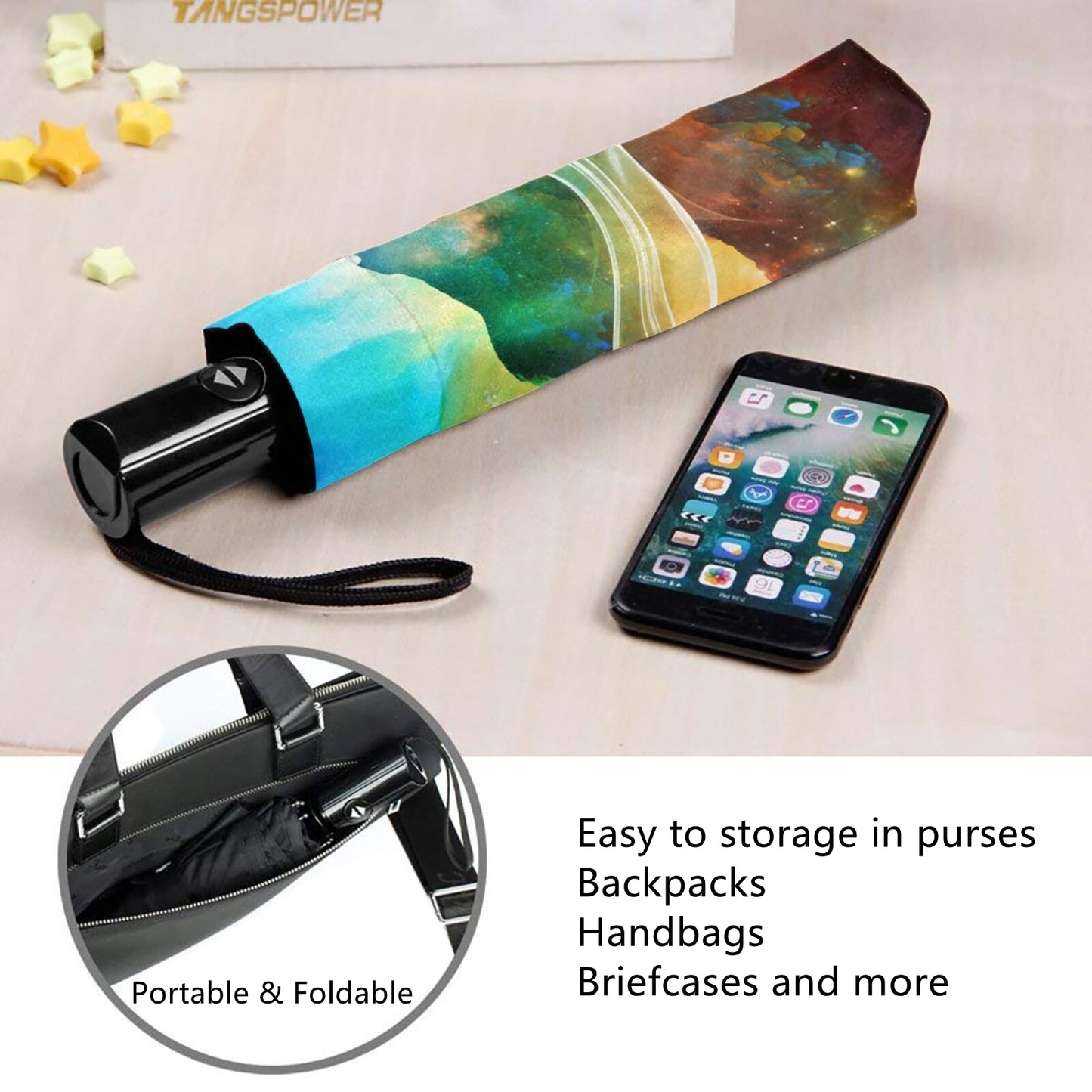 Kleiner kompakter Regenschirm mit Sternenhimmel im Inneren