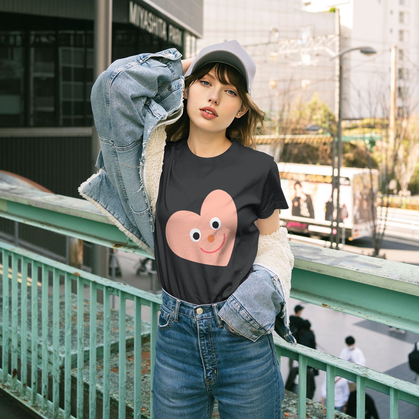 Pink Heart Women's Short Sleeve Cotton T-Shirt