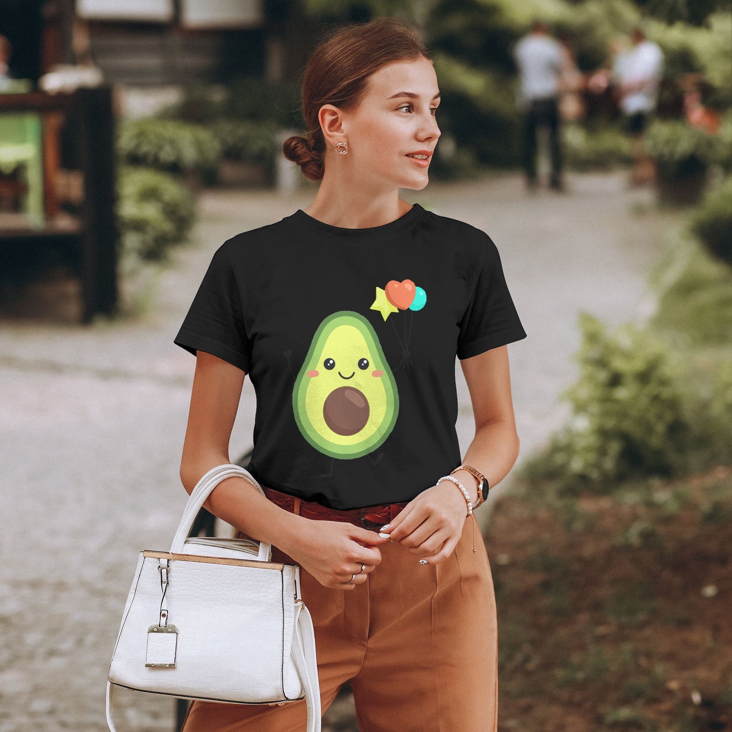 Cute Avocado Women's Short Sleeve Cotton T-Shirt